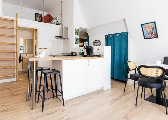 Daire Mirabeau Sous Les Toits -