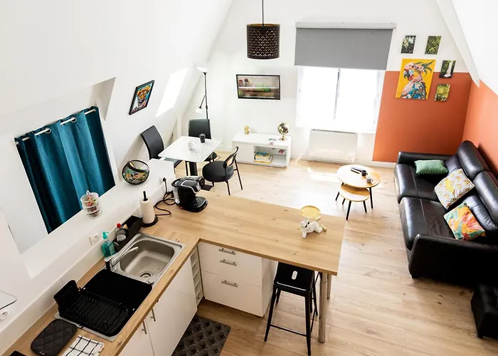 Mirabeau Sous Les Toits - Daire