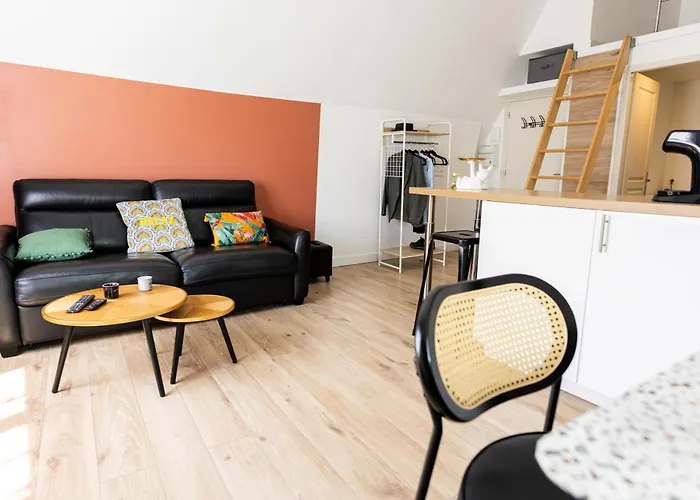 Mirabeau Sous Les Toits - Daire Tours