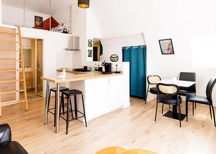 Daire Mirabeau Sous Les Toits - *