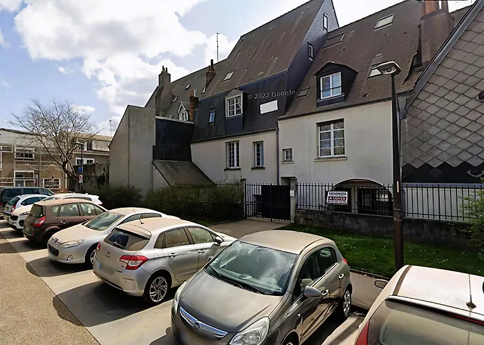 Mirabeau Sous Les Toits - Daire